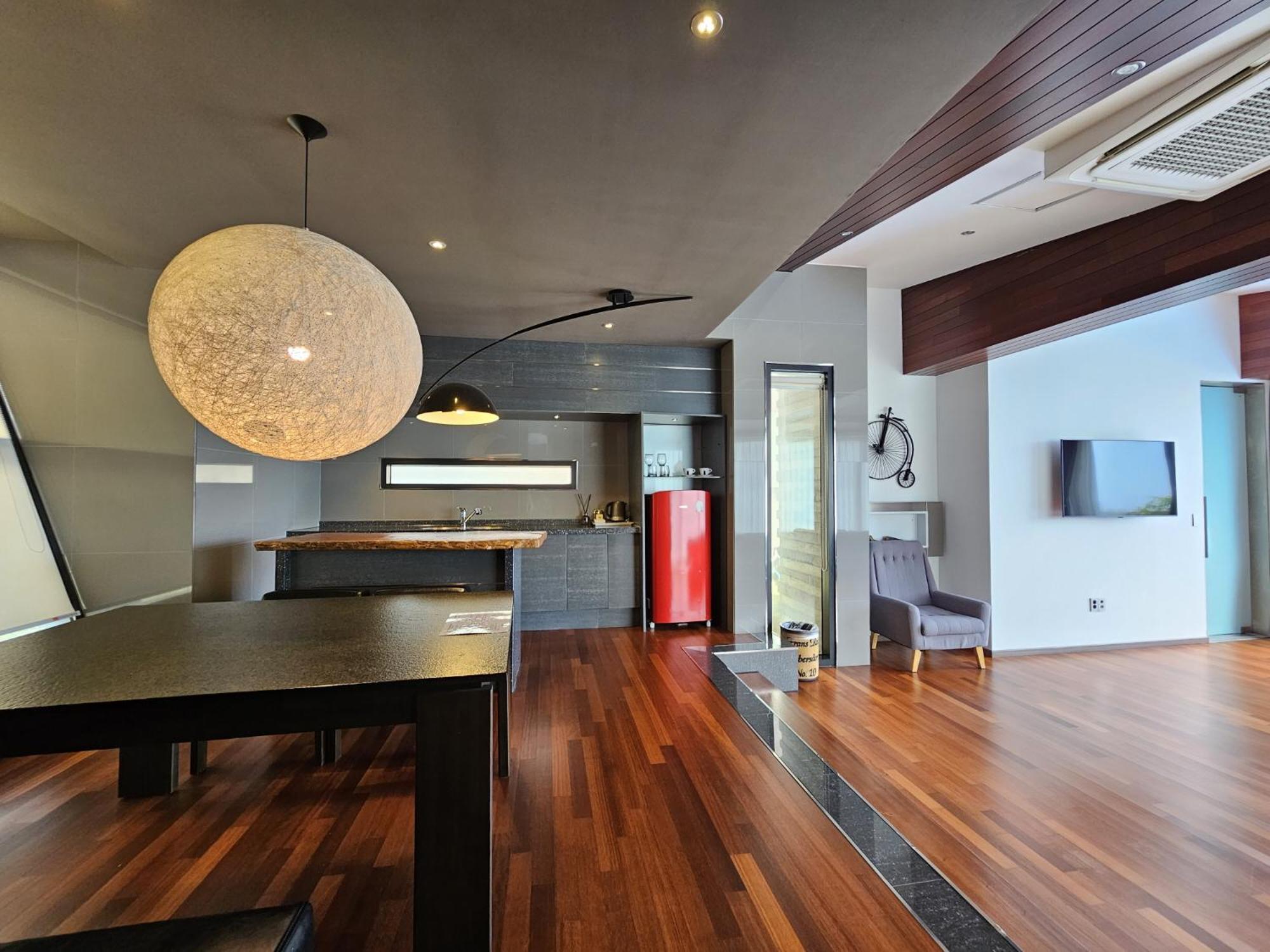 Jeju Hotel Scarboro Seogwipo Extérieur photo