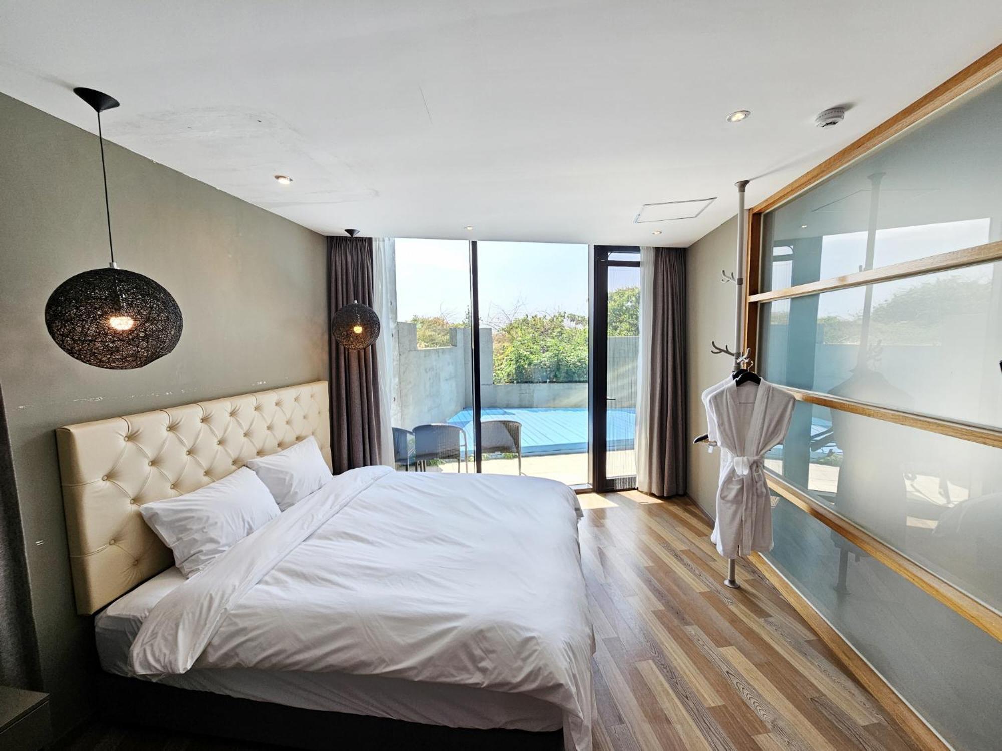 Jeju Hotel Scarboro Seogwipo Extérieur photo