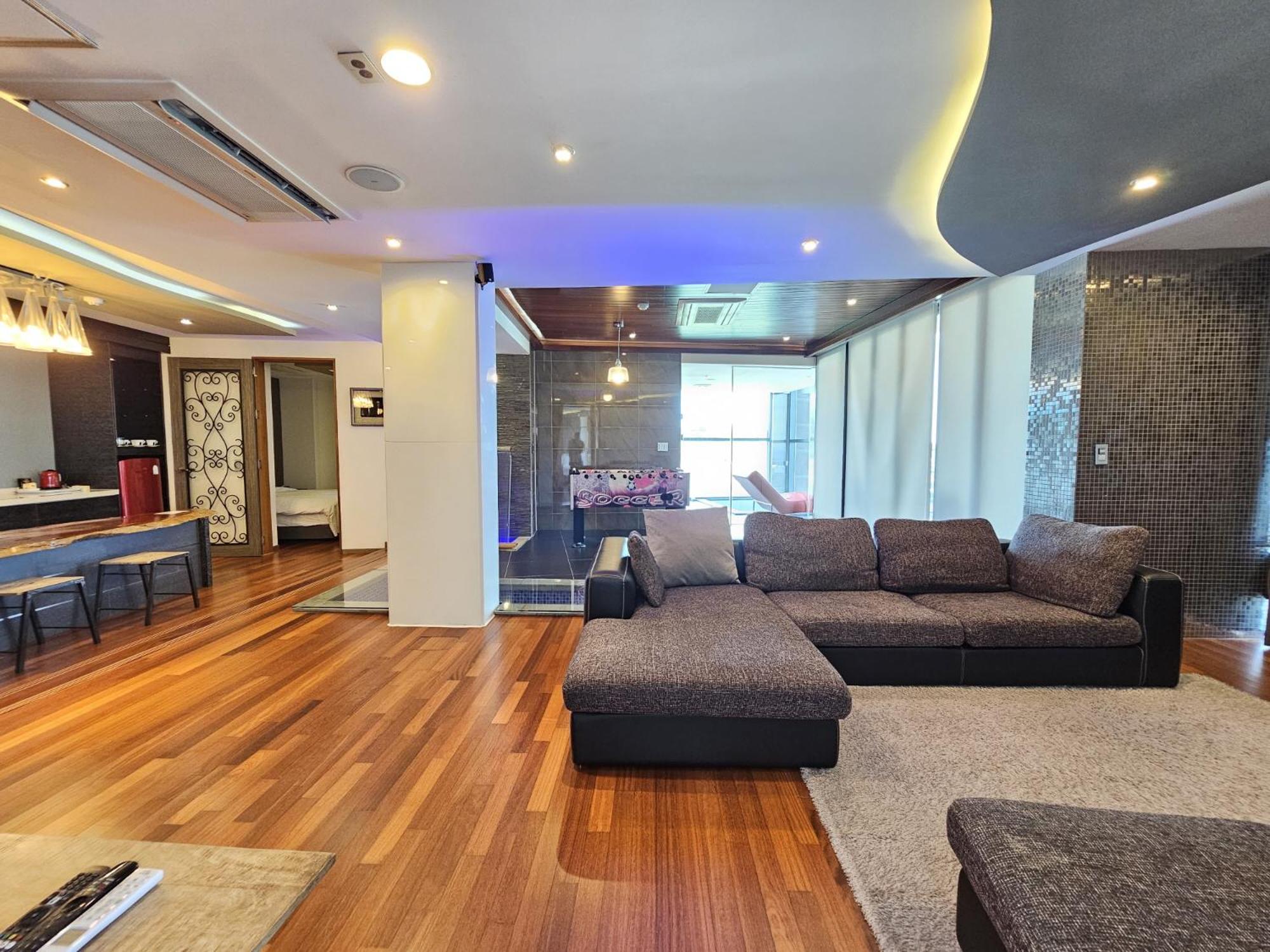 Jeju Hotel Scarboro Seogwipo Extérieur photo